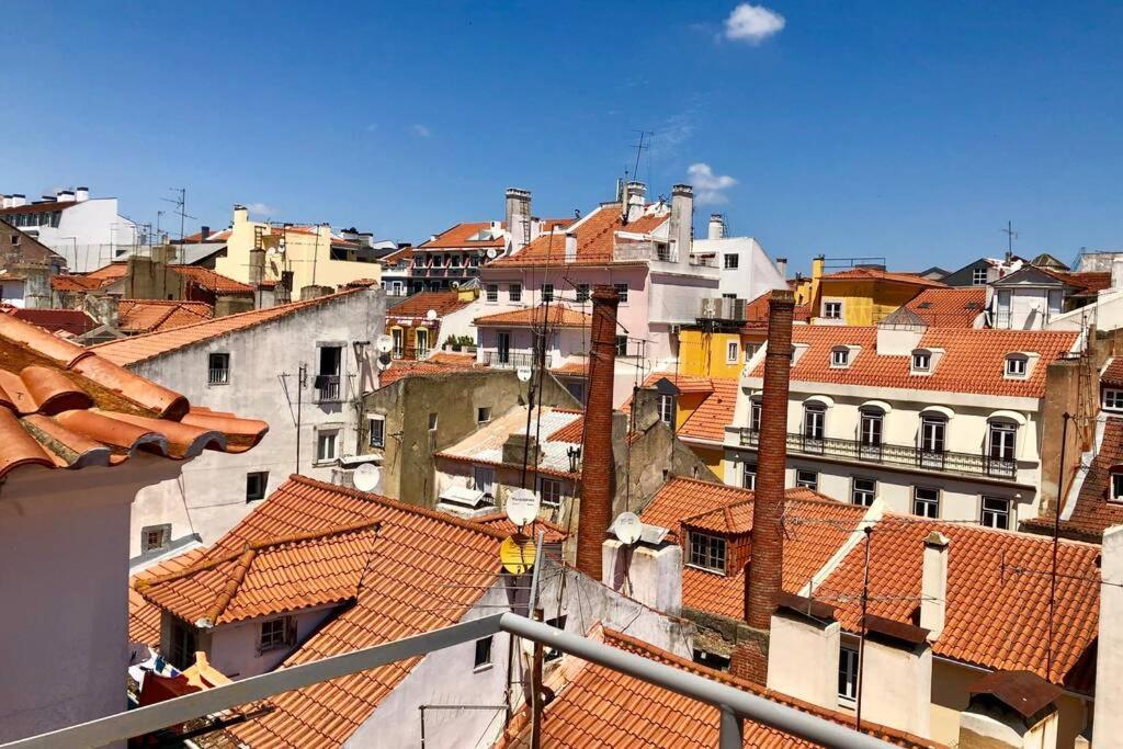32 Top - Center Of Lisbon Duplex Apartment, Barrio Alto Экстерьер фото